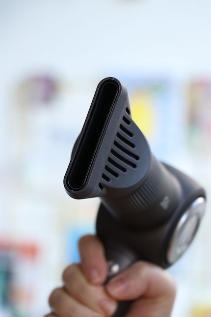 The narrow styling nozzle.