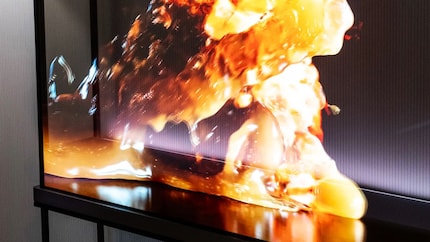 Bien qu'il n'y ait qu'une seule couche OLED, l'image donne l'impression d'être en profondeur. Impressionnant 