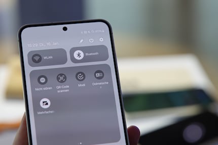 Vous accédez à l'application d'interprétation via les paramètres rapides.