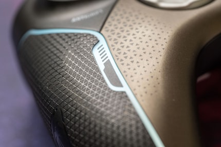Question de goût certes, mais le design de la Stealth Ultra ne me plaît absolument pas.