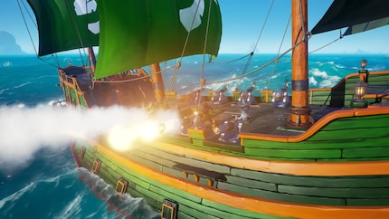 «Sea of Thieves» is still very popular.