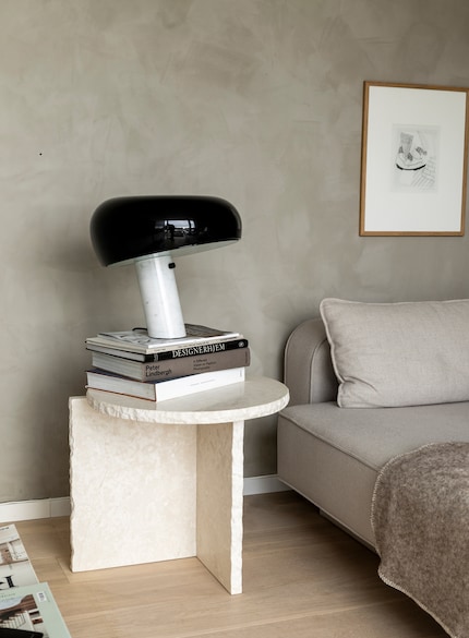 Pour parfaire le look littéraire, les œuvres d'art et les objets design sont les bienvenus.