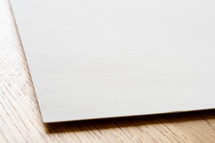 Plus écologique que les autres papiers, le Bamboo Hahnemühle affiche une teinte chaleureuse.