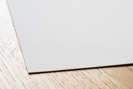 Le très classique Photo Rag de Hahnemühle possède une texture correcte au toucher naturel.