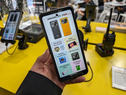 L’Armor 25 Pro d’Ulefone ressemble presque à un smartphone normal.