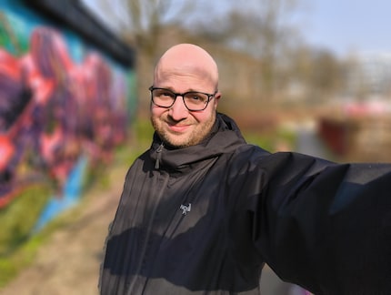Au mode portrait, le logiciel a parfois du mal à distinguer les éléments du premier plan de ceux de l’arrière-plan.