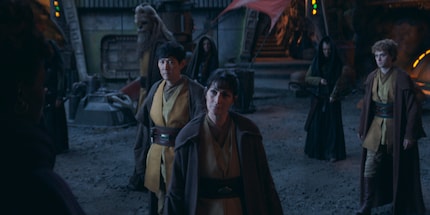 This is probably also a flashback to when Sol and Indara weren’t yet Jedi Masters.