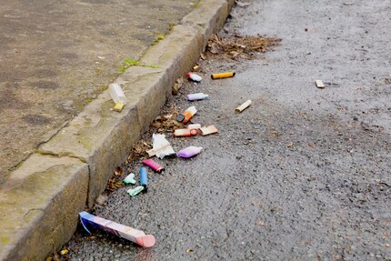 Spoiler alert: the roadside isn’t the place for disposable vapes either