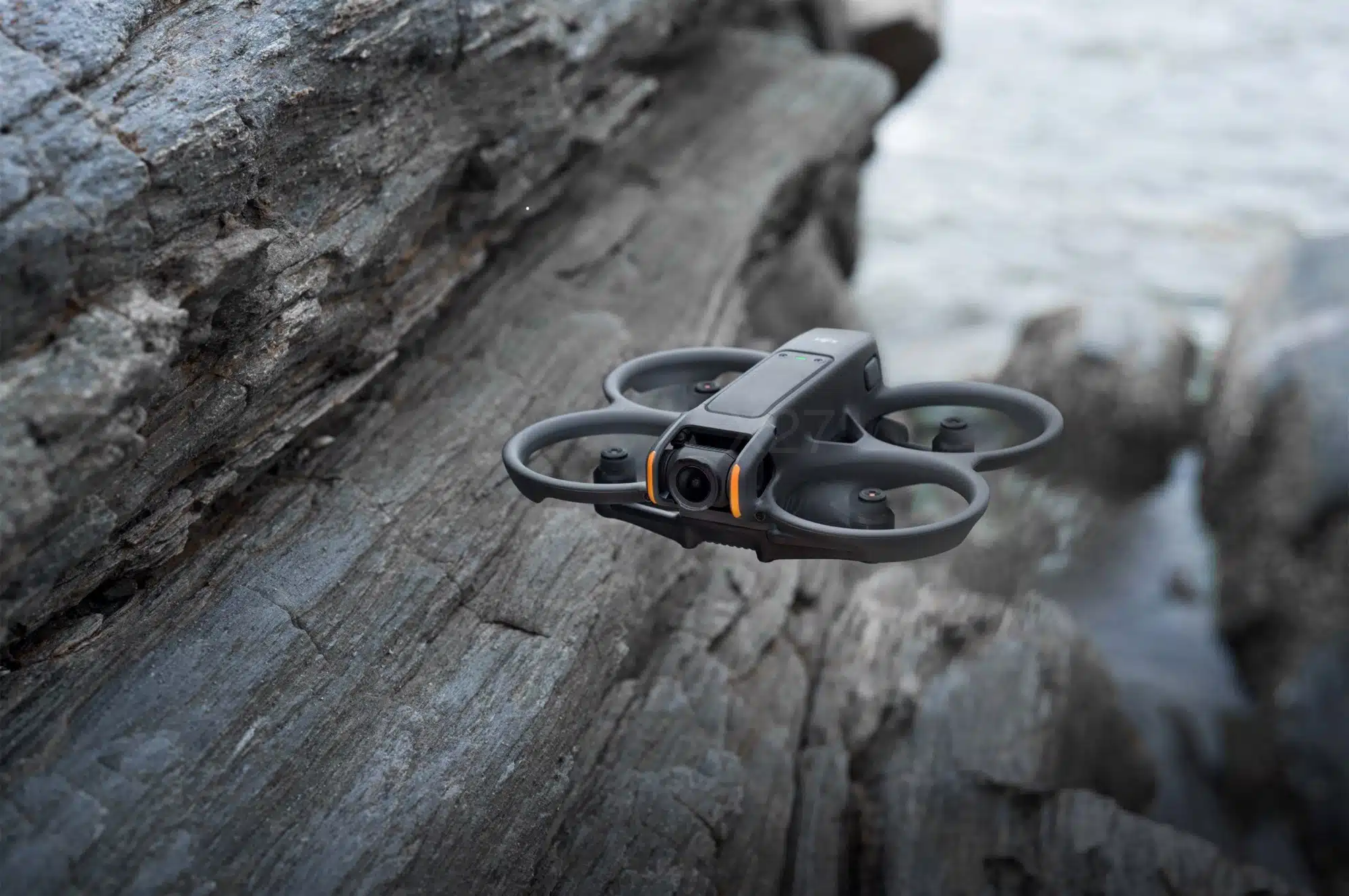 L'Avata 2 détecte également les obstacles derrière le drone, contrairement à son prédécesseur.