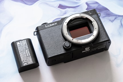 The sensor and battery take up most of the space in the housing.