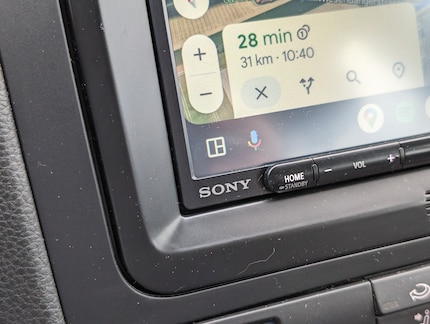 There are some physical buttons under the touchscreen.