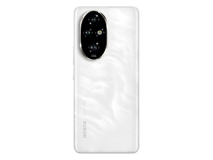 L'arrière du Honor 200 Pro avec trois caméras.