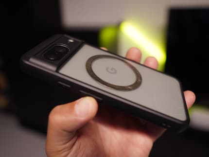 Cette coque avec anneau métallique transforme mon Pixel en téléphone Android avec MagSafe.