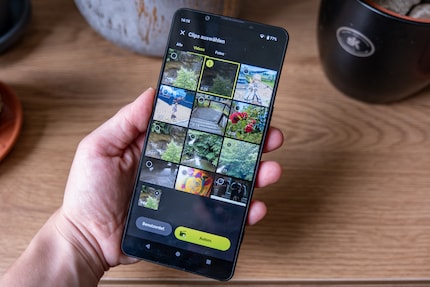 Dans l'application Video-Creator de Sony, je crée rapidement une vidéo avec de la musique à partir de mes enregistrements. 