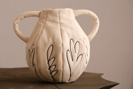 Soft Vase by Pieces of Jade, cotton and cotton wool, 2024.