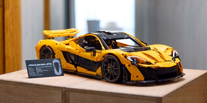 Nouvelle supercar Lego Technic presente la McLaren P1 Galaxus