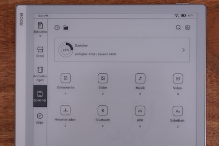 Sous la mémoire, je trouve toutes les images, vidéos et chansons - et les appareils Bluetooth connectés.