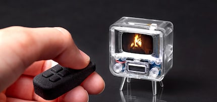 La TinyTV 2 n'offre pas de prise HDMI et est donc moins adaptée au jeu.