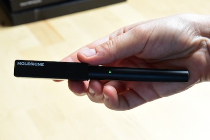 Tout est au vert : mon Smart Pen est chargé et couplé à mon smartphone.