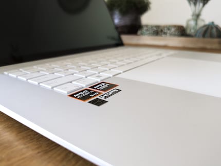 AMD me convainc lors de l'essai avec son nouveau SoC. Mais l'Asus Zenbook S 16 en lui-même m'a aussi un peu séduit.