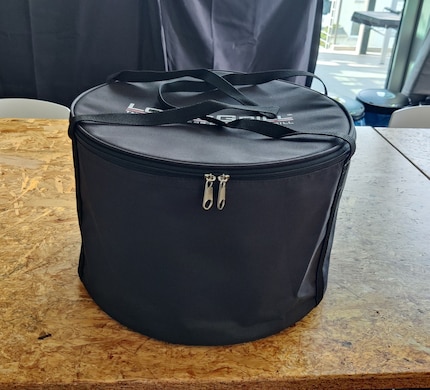 Vous pouvez transporter le barbecue Lotus dans un sac de transport.