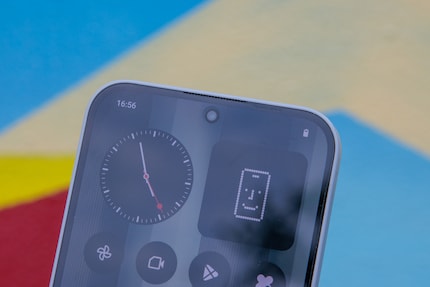 You don’t notice the higher resolution on the front camera.