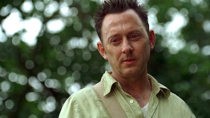Benjamin Linus, le chef des Others, est l'un des personnages les plus fascinants de la série. Entre autres, grâce à ses flashbacks.
