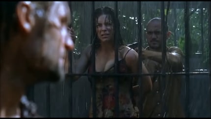 Dans la troisième saison, les auteurs ont longtemps mis Kate et Sawyer dans des cages, symbole de leurs conflits avec la chaîne.