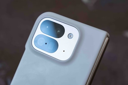 Je suis contente de l’équipement de l’appareil photo du Pixel 9 Pro Fold.