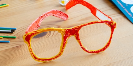 Il ne manquerait plus que les verres optiques.