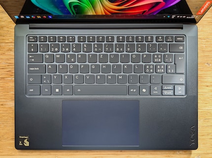 Le clavier offre une course de touche de 1,5 mm et une touche Copilot.