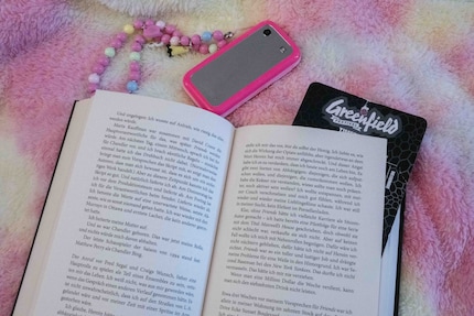 I’m now reading books instead of being glued to my smartphone.