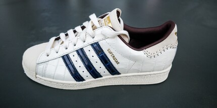 Walk this way with the Superstar by…