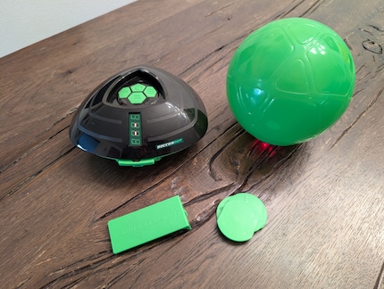 Ballon, robot et accessoires médiocres.