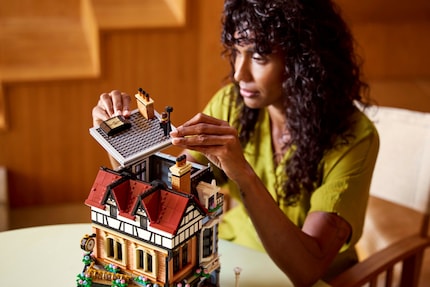 The retail price is comparable to similar Lego sets of the same size.