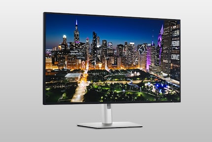 The UltraSharp design remains unchanged: silver stand, black housing.
