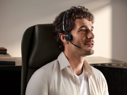 Le casque Shokz est censé offrir une bonne qualité audio sans fatiguer les oreilles lors de longues réunions.