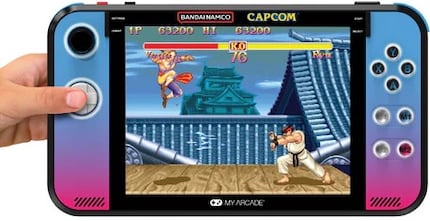 La Gamestation Retro Go contient spécifiquement des jeux de Bandai Namco et Capcom.