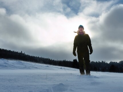 Come shine, shade or wind, the temperature remains constant despite changing conditions thanks to the heating elements in the jacket.