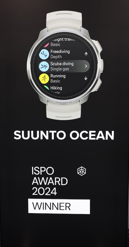 Le jury de l'ISPO a récompensé l'association d'une montre de sport et d'une montre de plongée en lui décernant un prix.