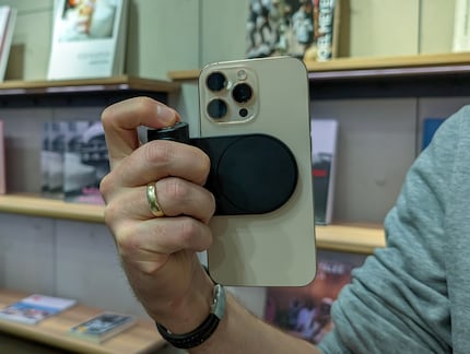Le Lux Grip fonctionne en mode portrait.