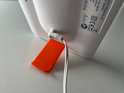 Fixé sur le côté court, j'ai une lampe en format portrait.