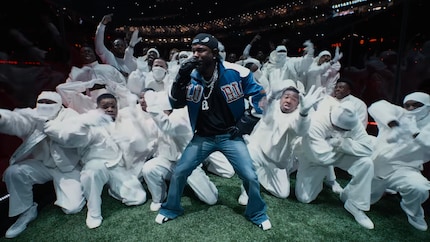 La prestation de Kendrick au Super Bowl comportait de nombreuses références au jeu.