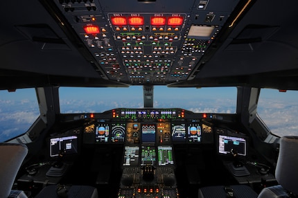 En laboratoire, il a été possible d'envoyer de faux signaux à un cockpit.