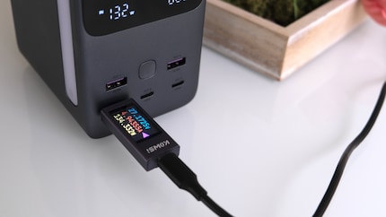 Mon appareil de mesure n'affiche pas tout à fait les 140 watts de puissance de charge promis, mais il en est suffisamment proche.