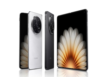 Le Find N5 reste étonnamment fin une fois plié.
