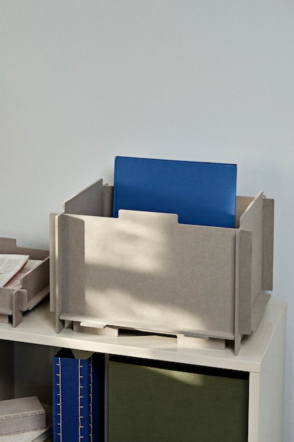 The individual compartments are useful for organising objects.