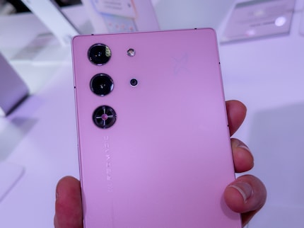 Mora Pink est le nom que ZTE donne à sa nouvelle édition en rose chatoyant.