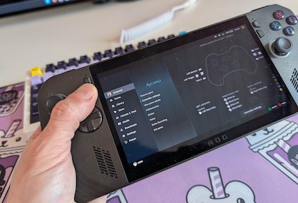 Bazzite, or SteamOS, works exactly like on the Steam Deck.