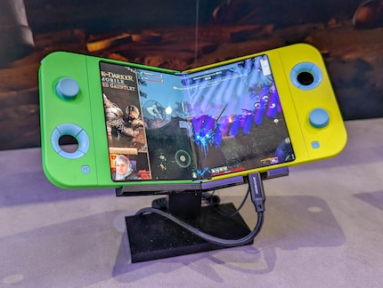 Pliage pratique de la console de jeu portable.
